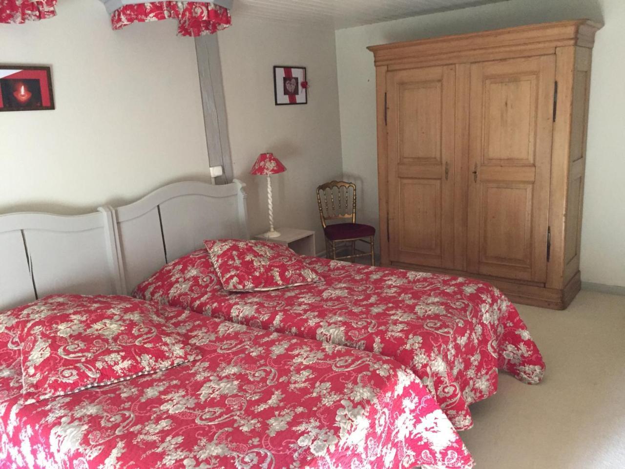 Auberge De La Cholotte Les Rouges-Eaux Buitenkant foto